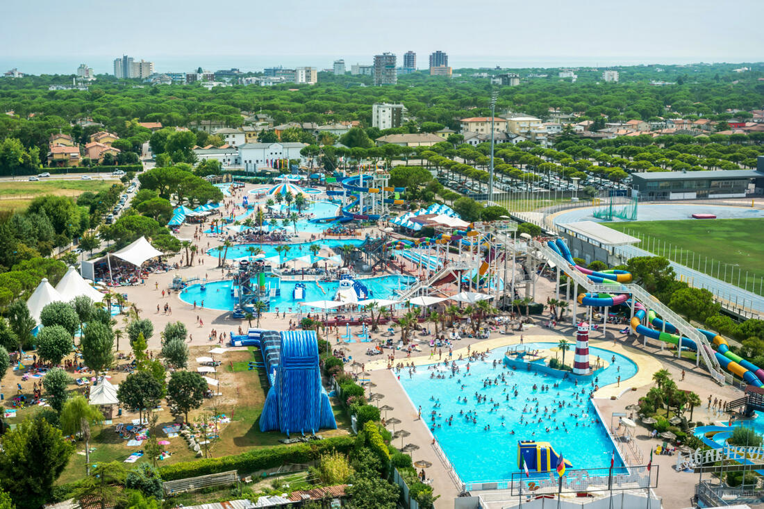 Lignano Sabbiadoro - Celkový pohled na akvapark Aquasplash