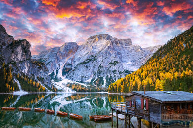 Lago di Braies, zrcadlo nebes