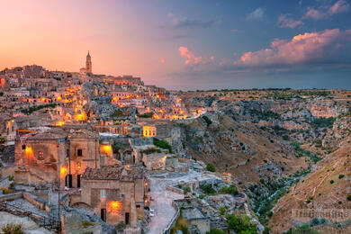 Matera - jeskynní město a památka UNESCO