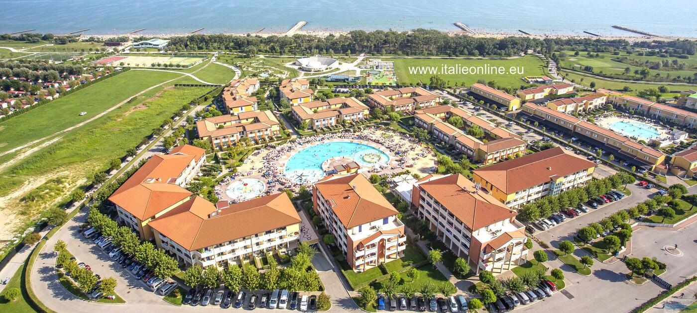 Pini Village Family Resort - Villaggio Ai Pini