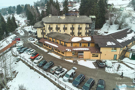 Hotel Dolomiti SKI