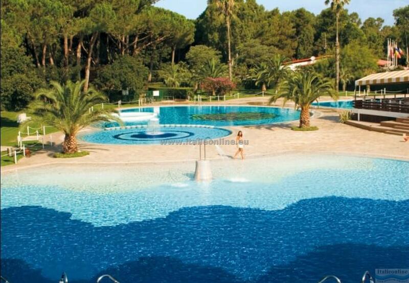 Villaggio Camping Baia Domizia