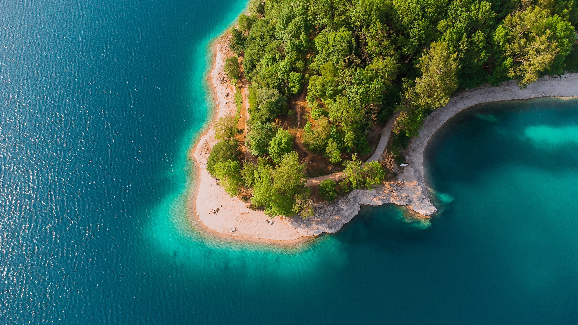 Nedotčená krása Lago di Ledro